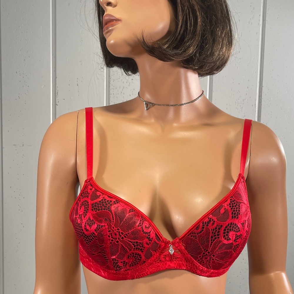 *Jezebel Women's Red & Black Lace Push Up Bra Sz 34B